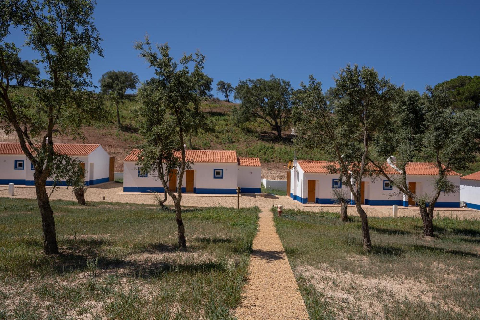 Vale Da Cassiopeia Guest House Cercal do Alentejo ภายนอก รูปภาพ